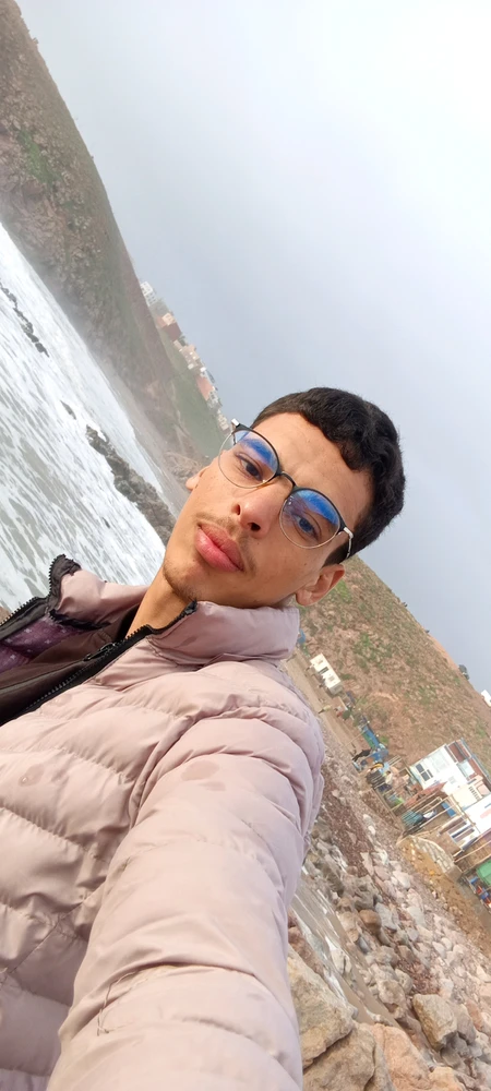 GIF uploaded by Solo