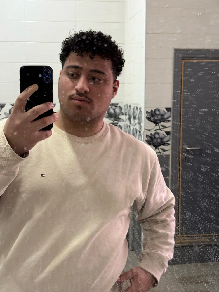 GIF uploaded by Motassem