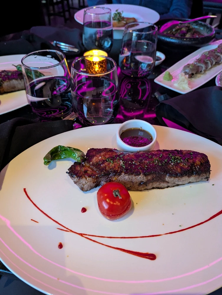 GIF uploaded by Tobi