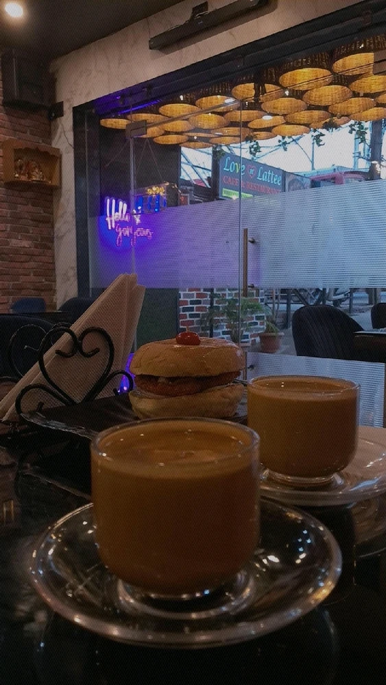 GIF uploaded by Suzzy