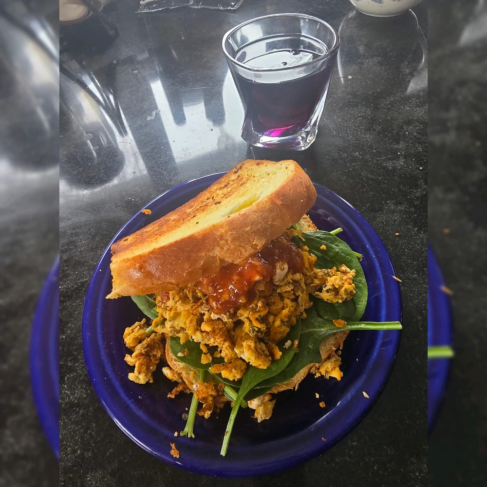 GIF uploaded by Tarik