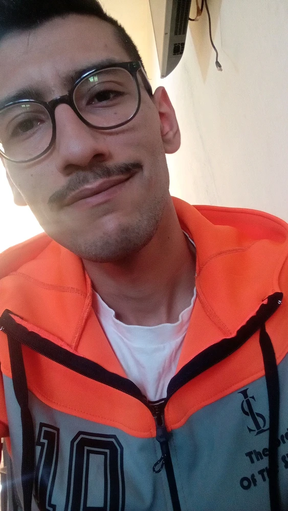 GIF uploaded by Nidhal