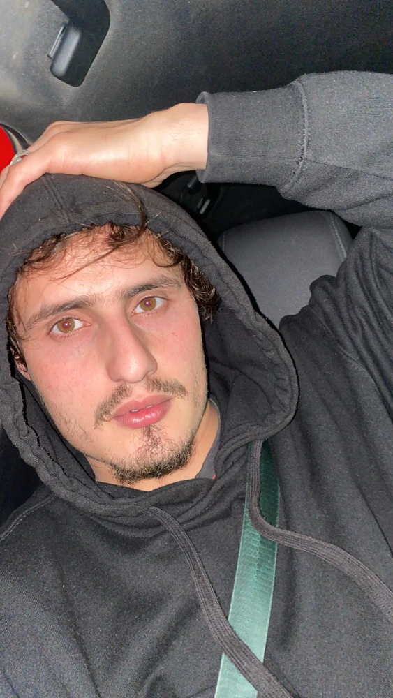 GIF uploaded by Abdoux