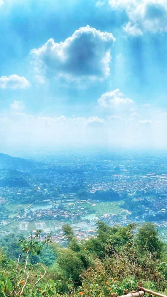 GIF uploaded by Fyra