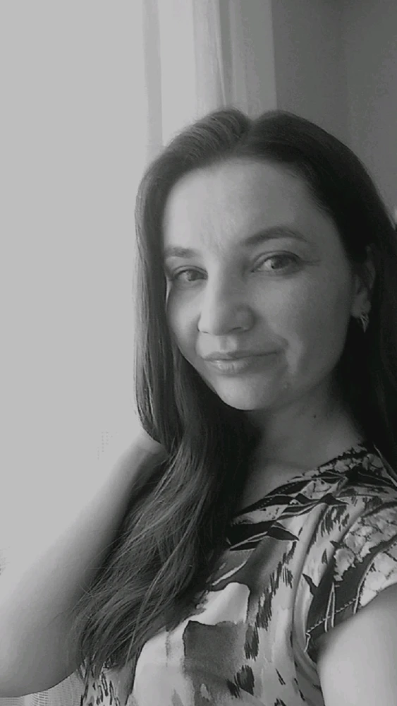 GIF uploaded by Alena