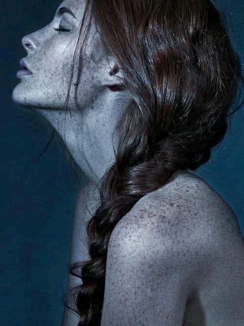 GIF-ი ატვირთა თაკო-მ