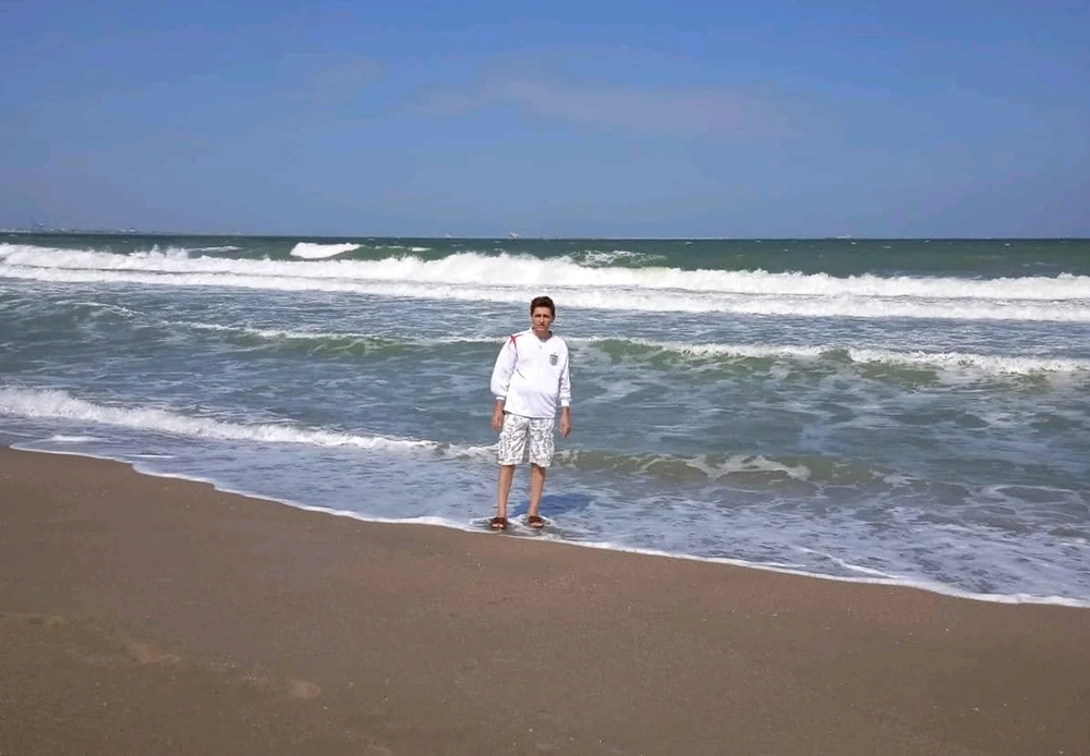 GIF uploaded by Gabriel