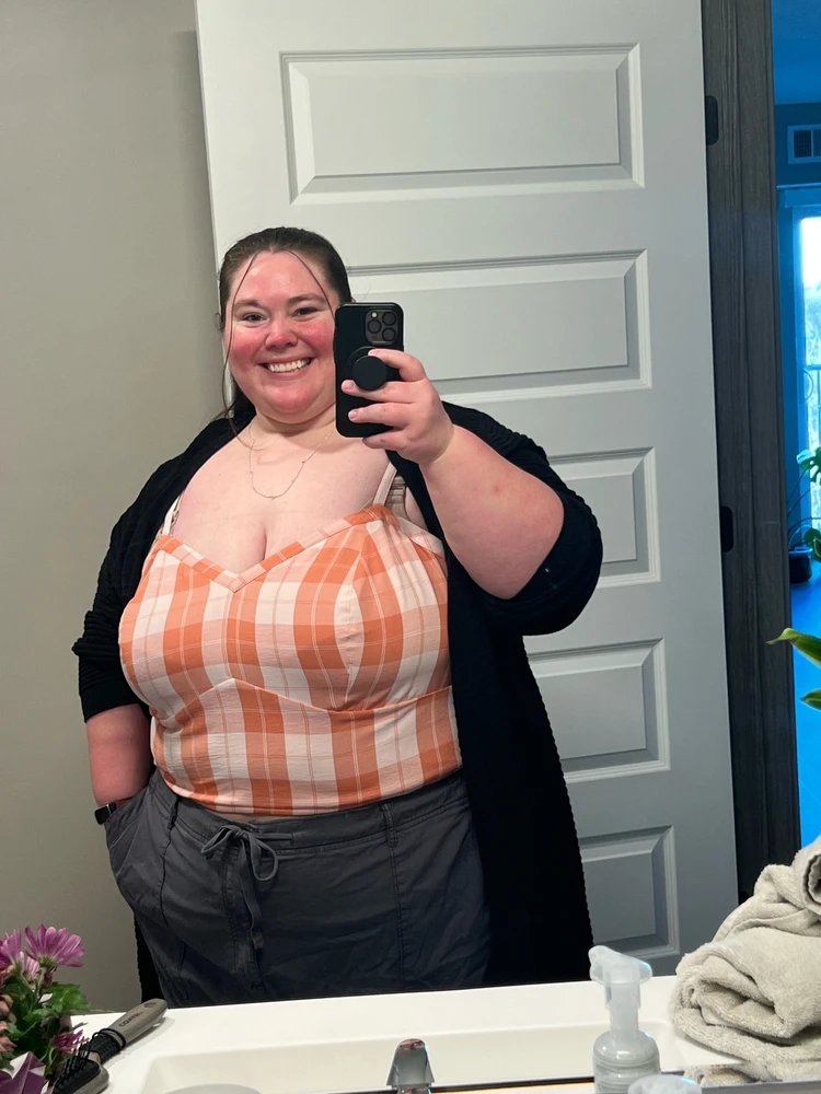 GIF uploaded by Andrea