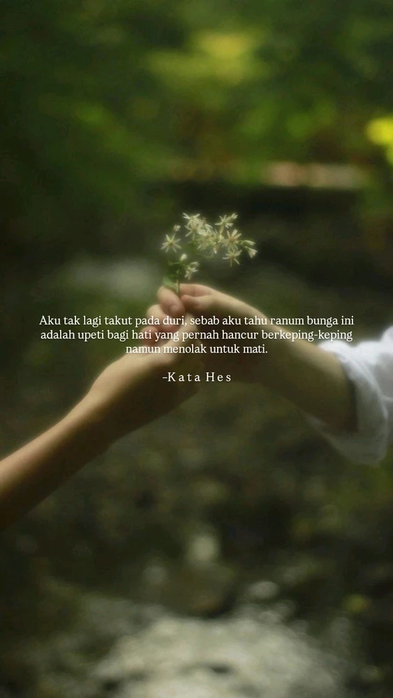GIF diunggah oleh Hes