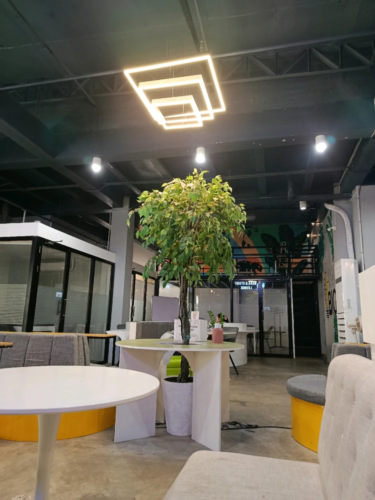 GIF uploaded by Jobelyn