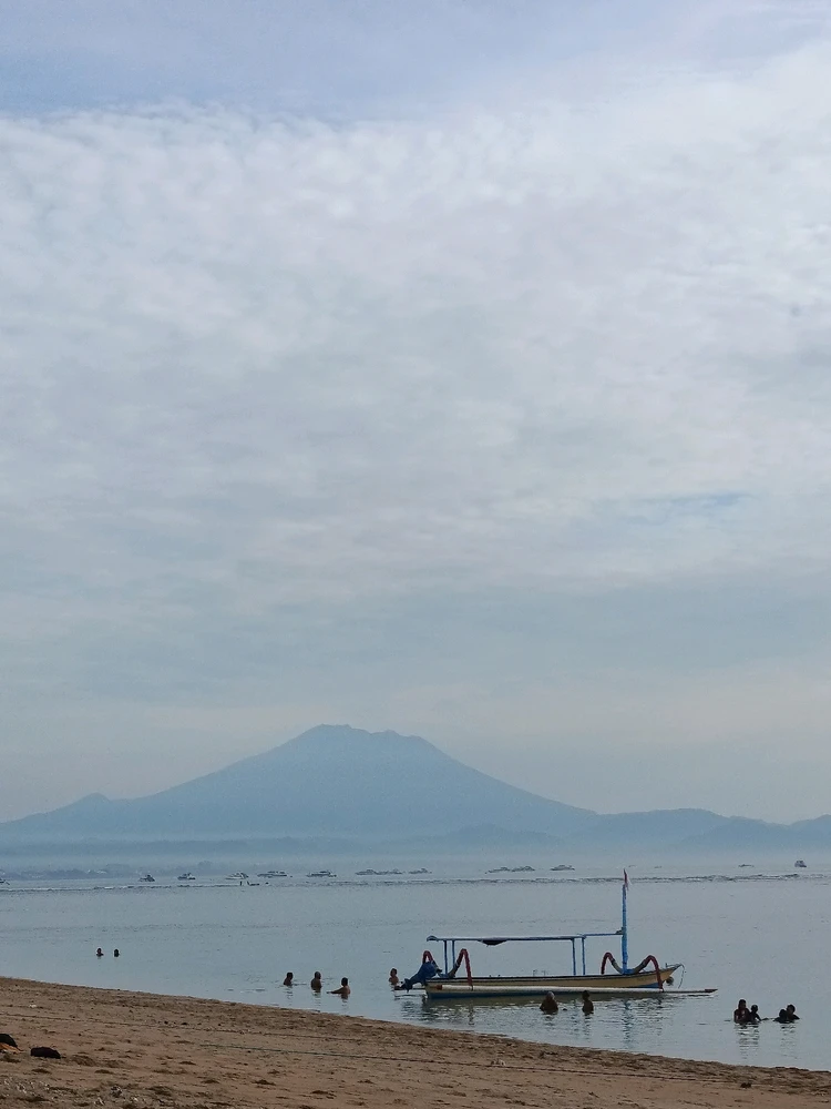 GIF uploaded by Kiyora