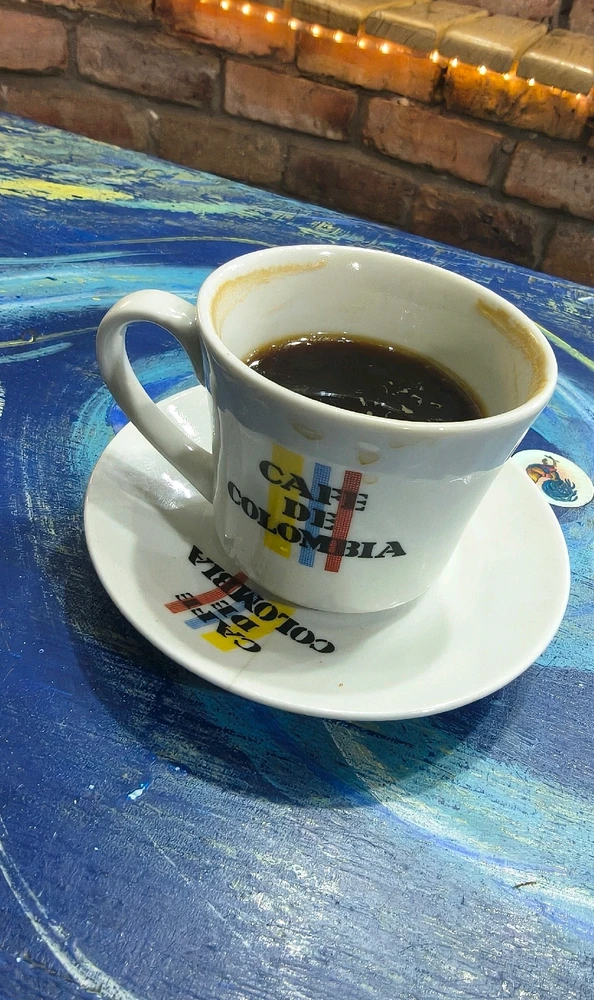 GIF uploaded by Nora Danithza