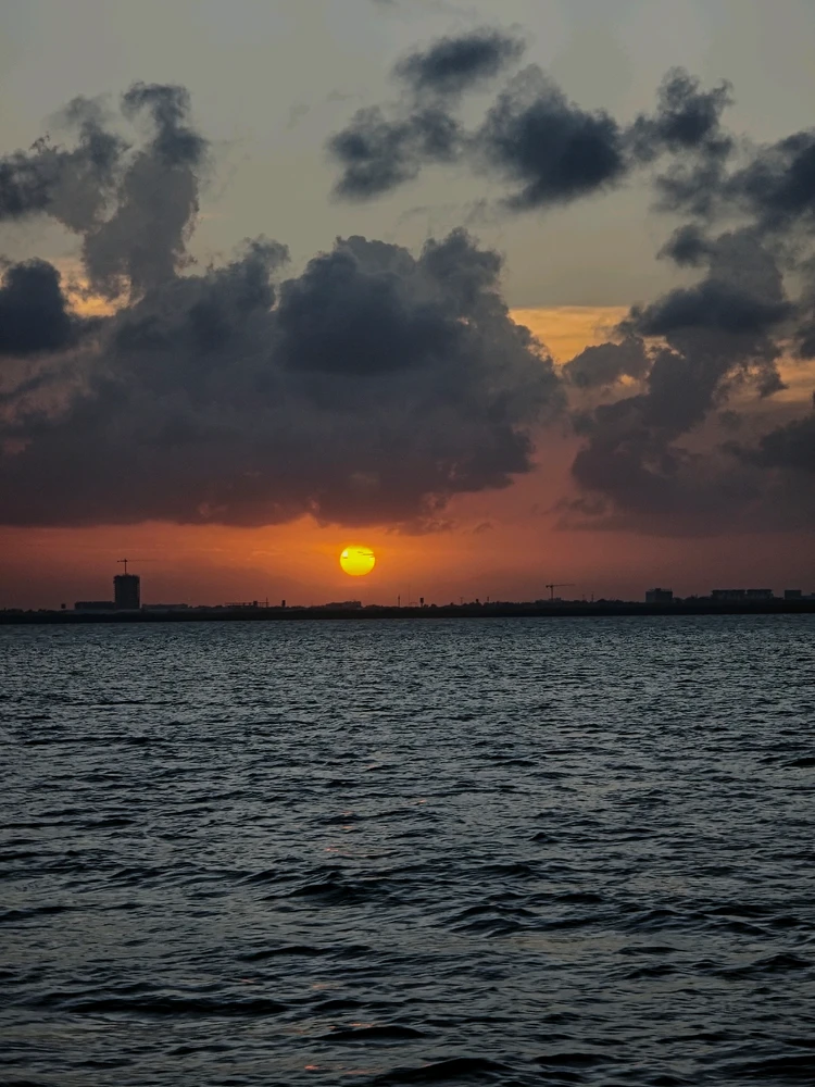 GIF uploaded by Giovanni Gabriel