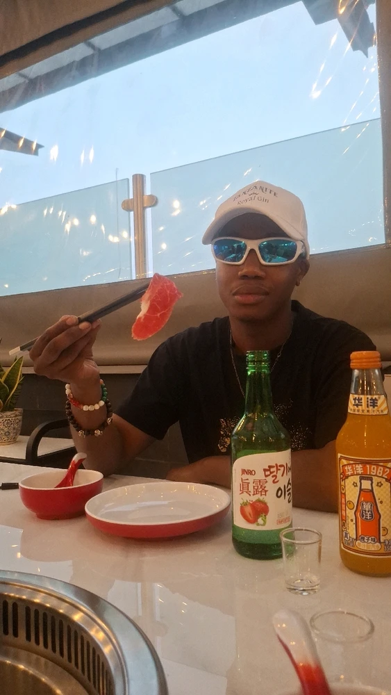 GIF uploaded by Olebogeng