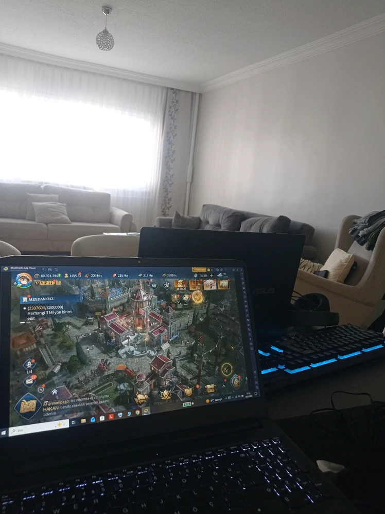 HAKAN tarafından yüklenen GIF