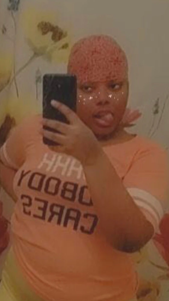 GIF uploaded by Batchii