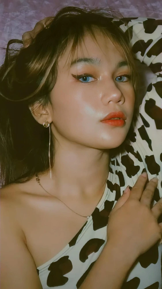 GIF uploaded by Mae Yang