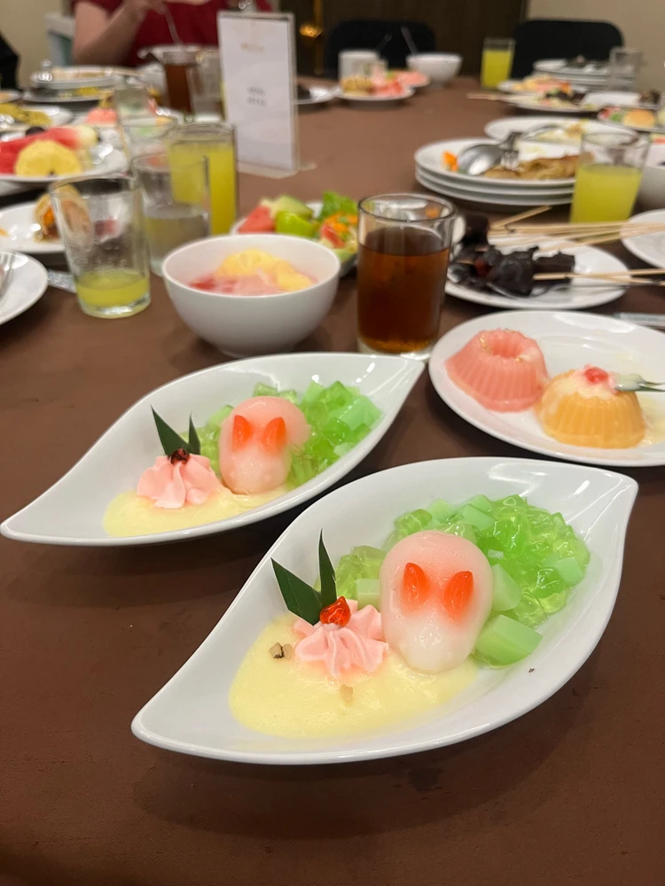 GIF uploaded by Esther