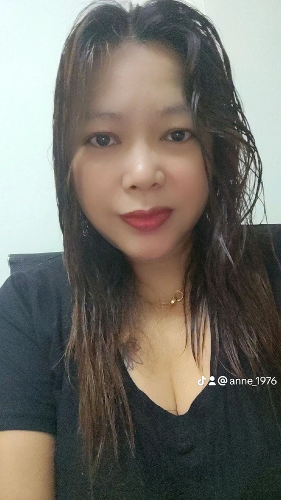 GIF uploaded by Anne