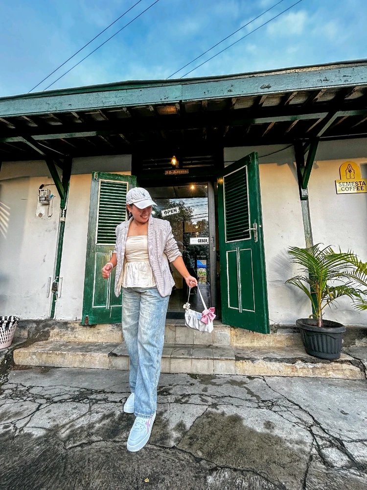 Image uploaded by Christina