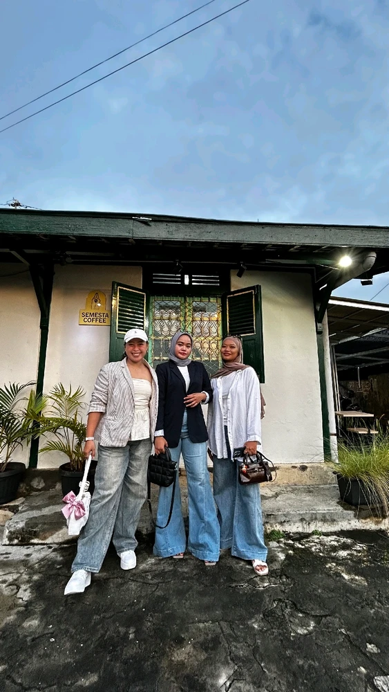 Image uploaded by Christina