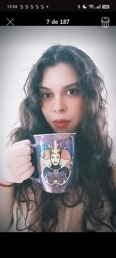 GIF uploaded by Barbara