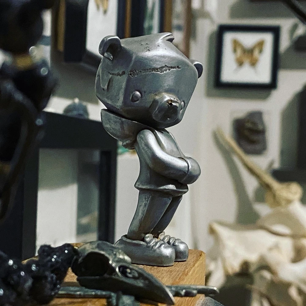 Cold cast metal DeadbeatCity Kuma