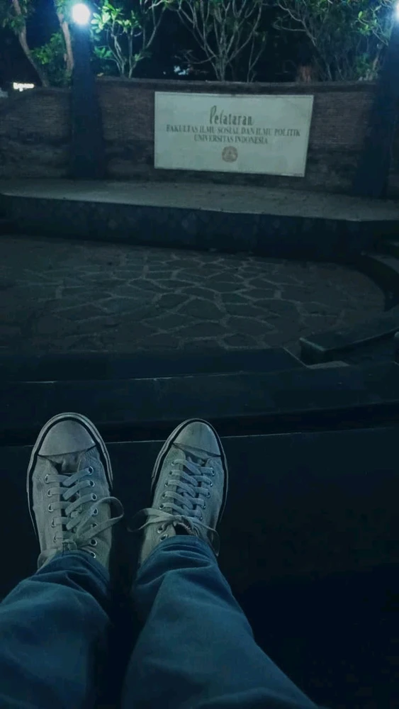 GIF diunggah oleh Ness