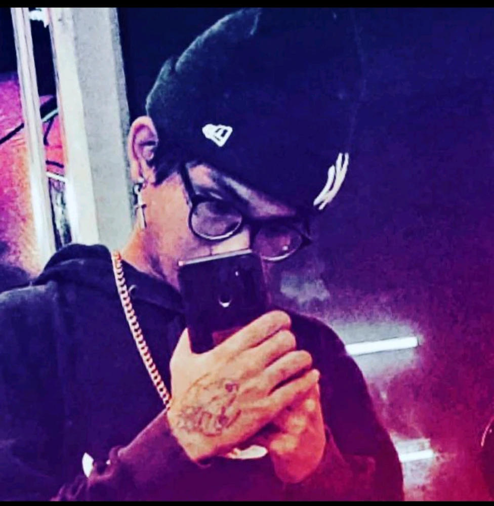 GIF diunggah oleh Ness