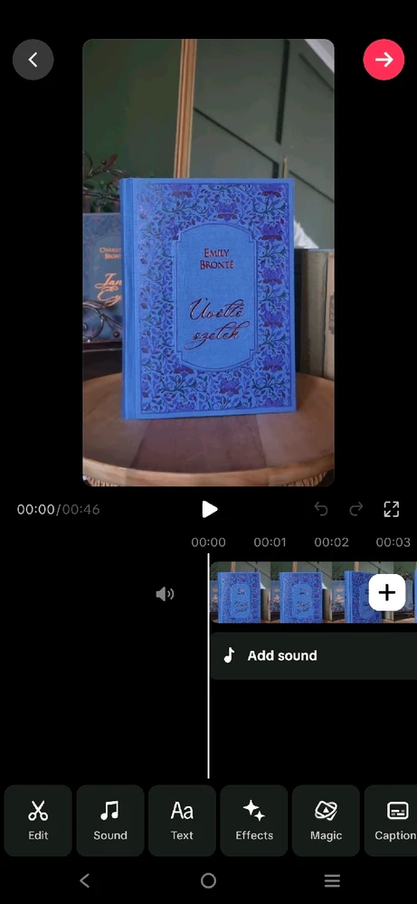Betty által feltöltött GIF