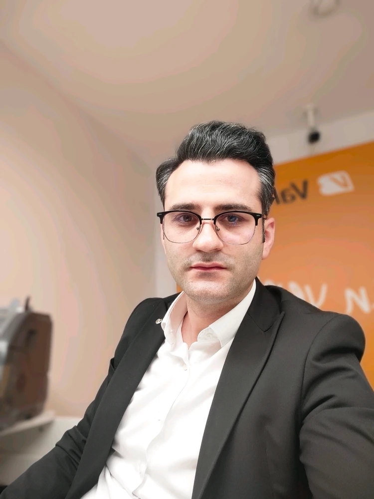 şenol tarafından yüklenen GIF