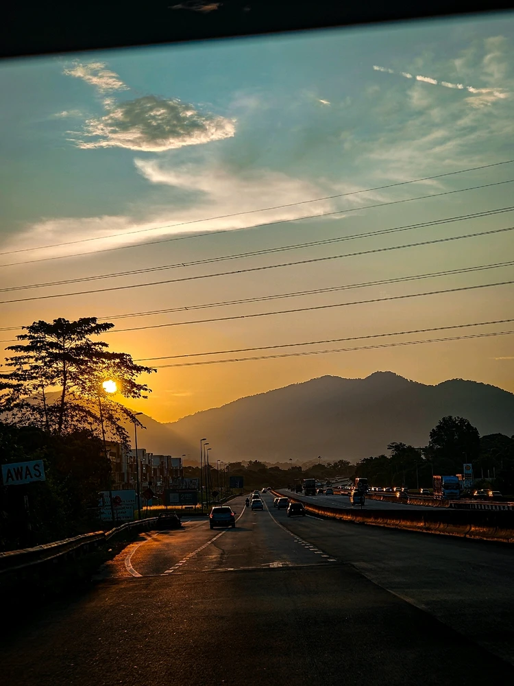 GIF uploaded by fiqryz