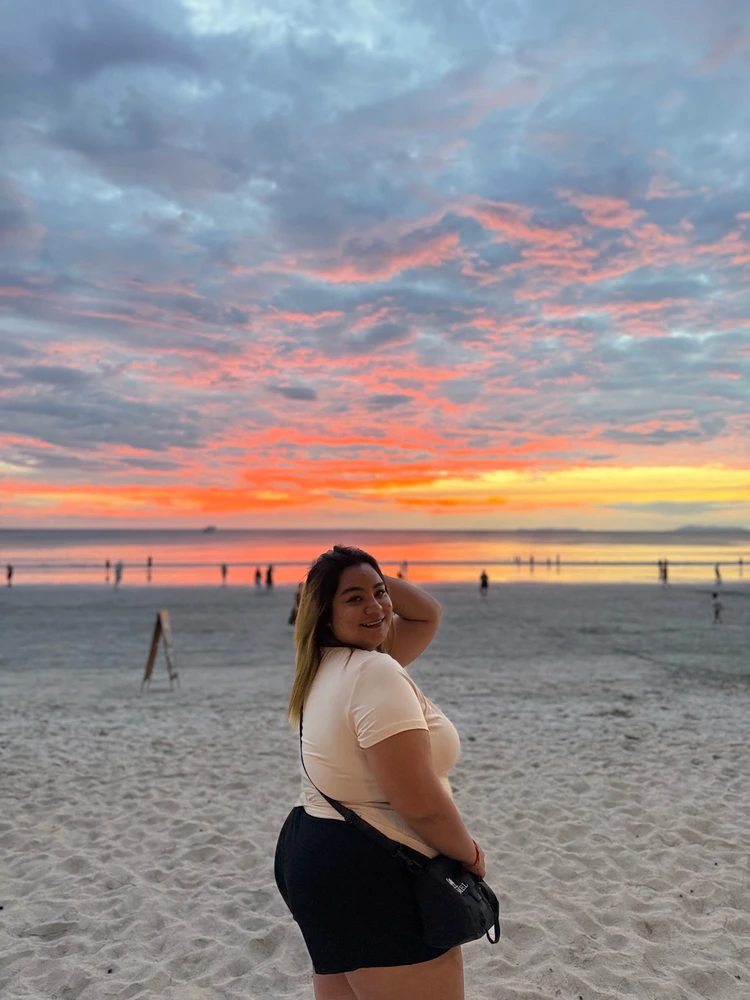 รูปที่อัพโหลดโดย PEMAI