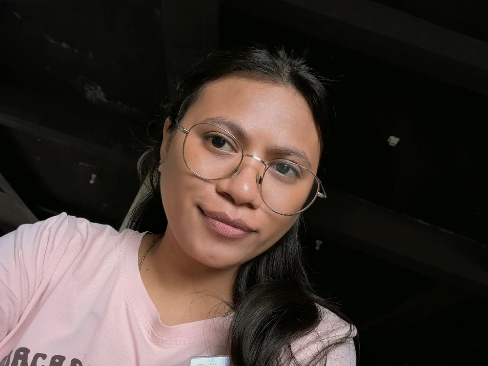 GIF uploaded by Fransiska