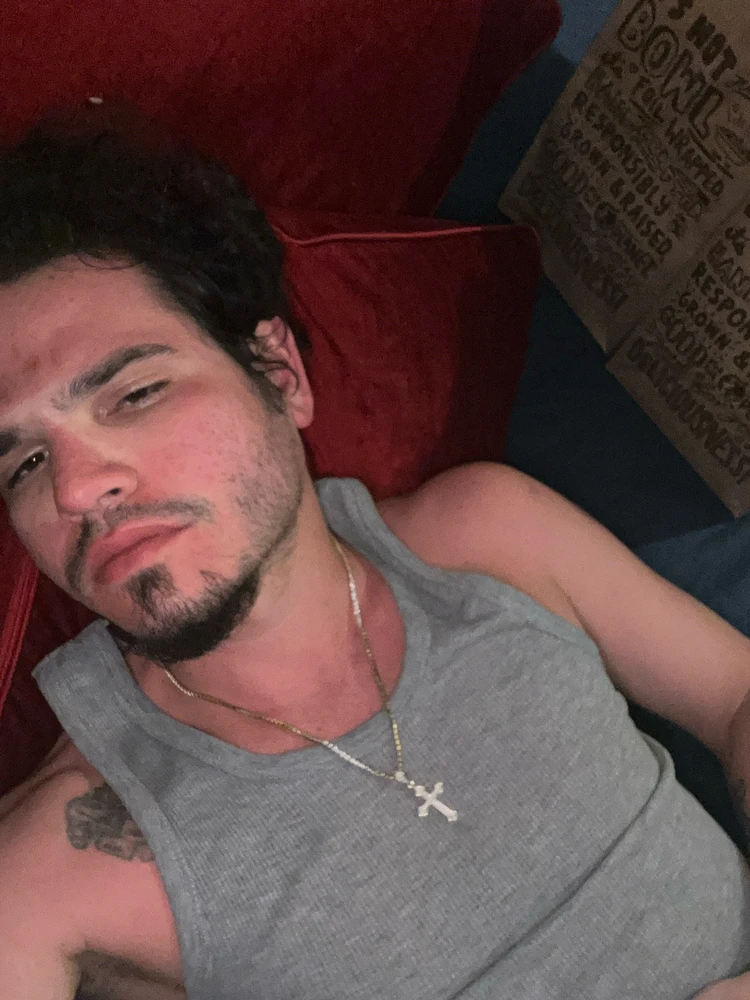 GIF uploaded by Luis