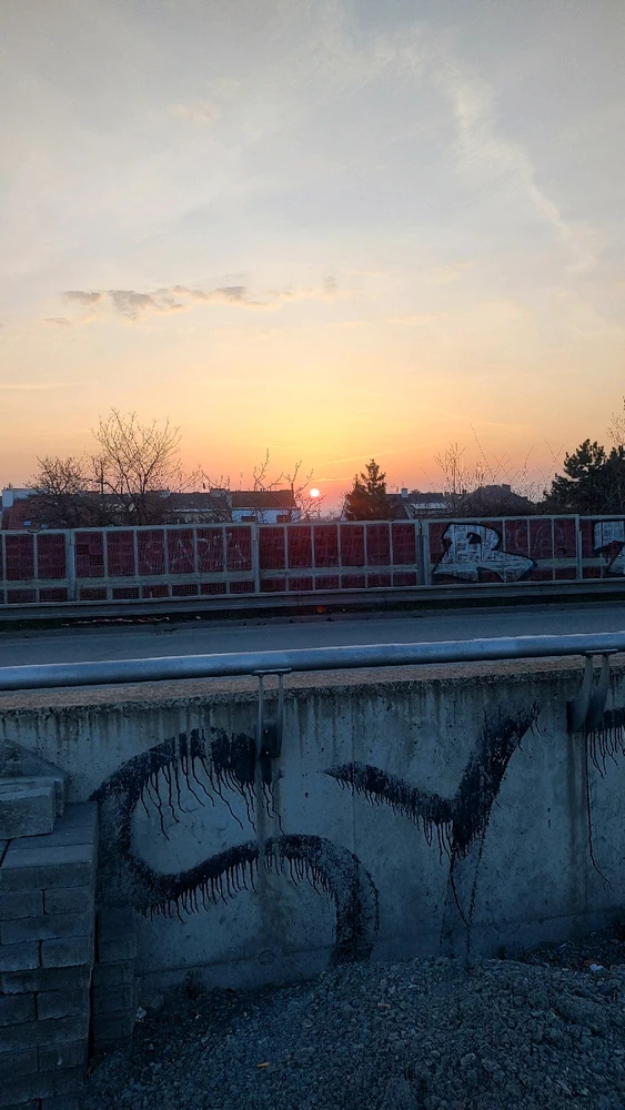 Obrázek nahrál Mil