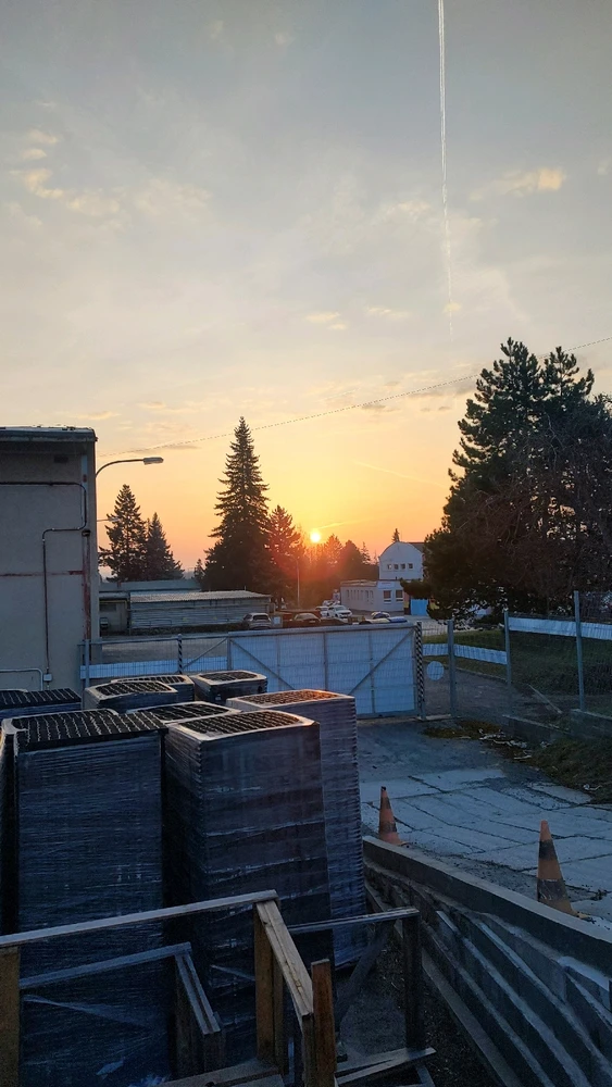 Obrázek nahrál Mil