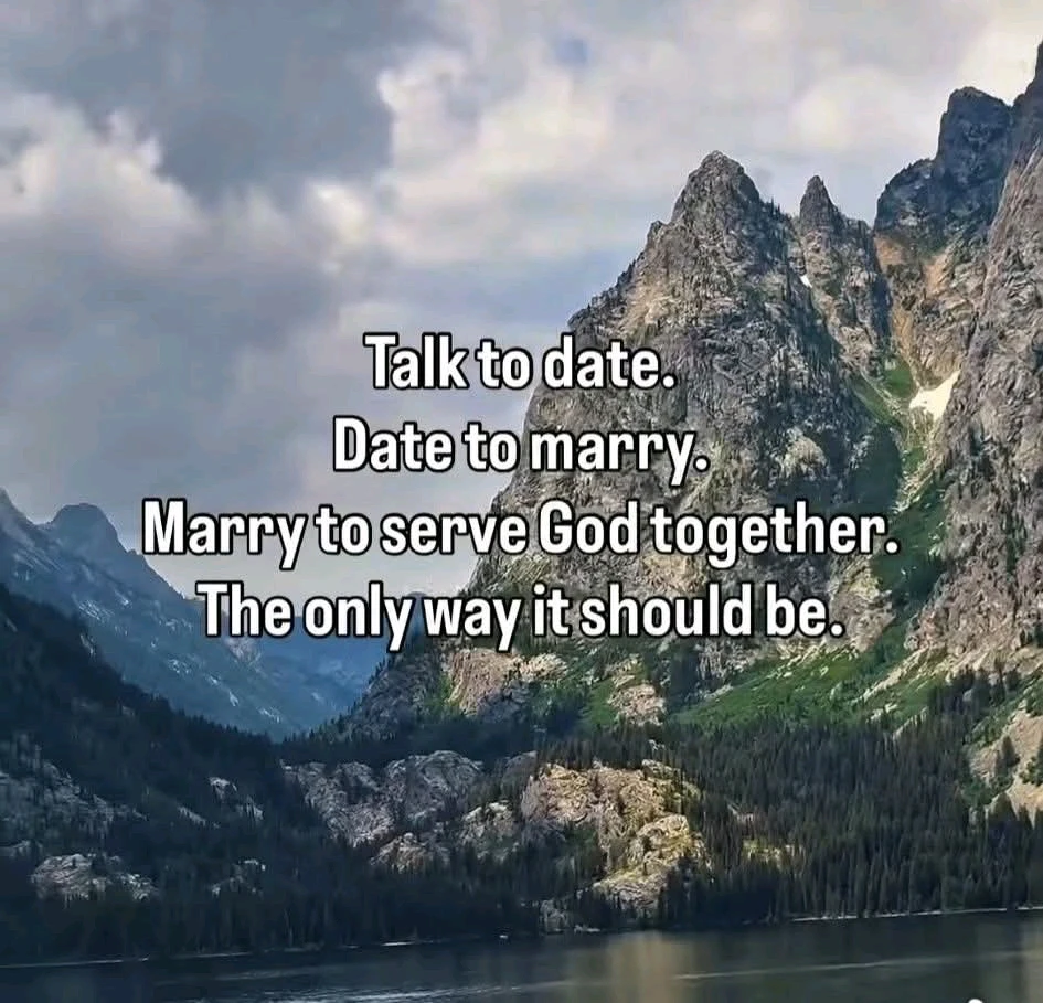 GIF diunggah oleh Evhelyn