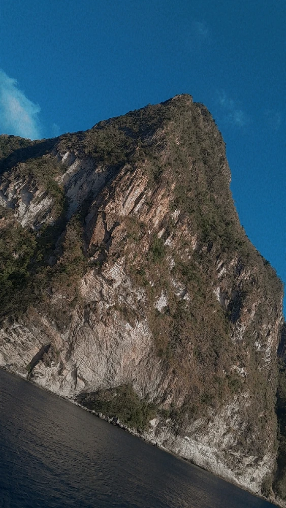 GIF uploaded by Lucien