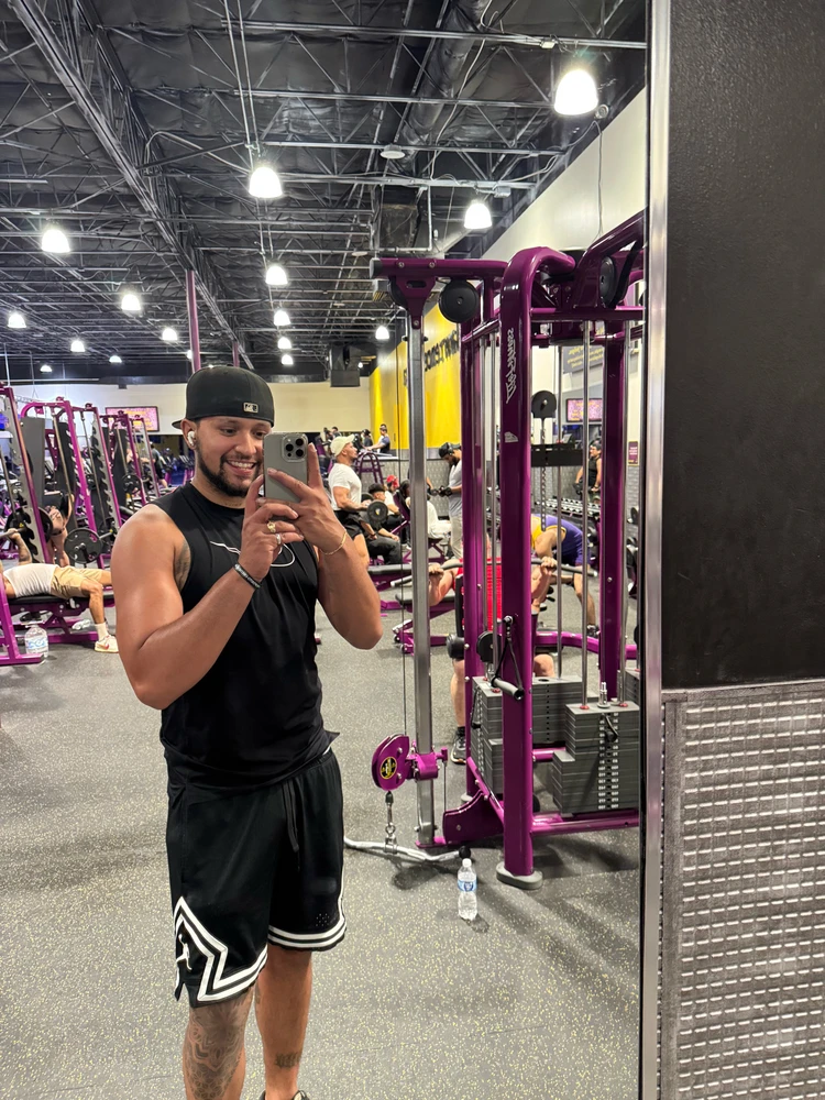 GIF uploaded by Santiago