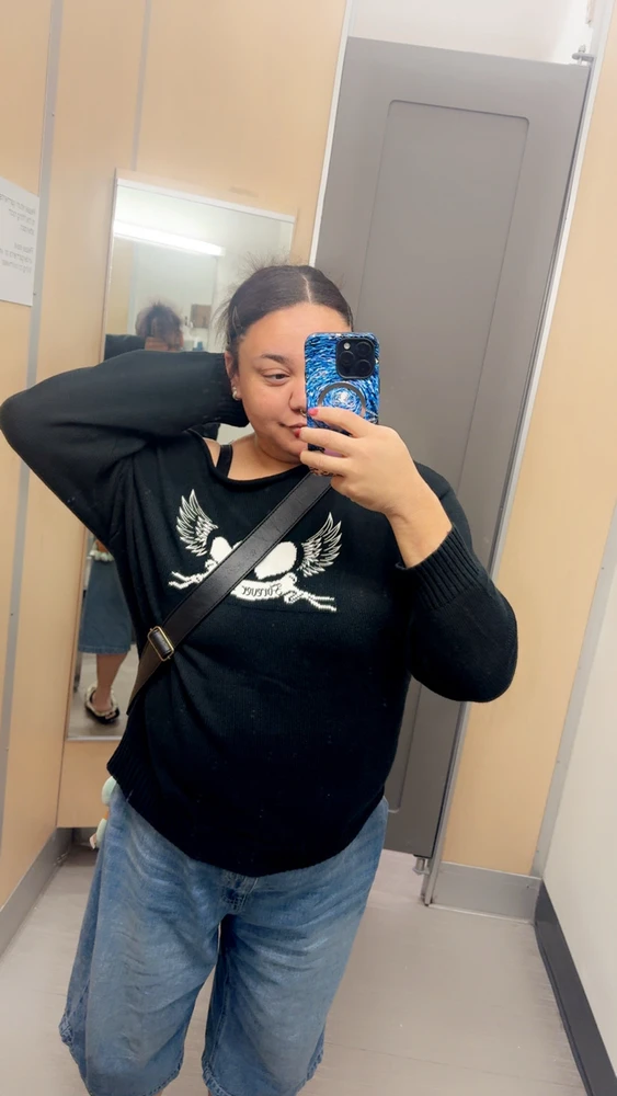 GIF uploaded by Jessica