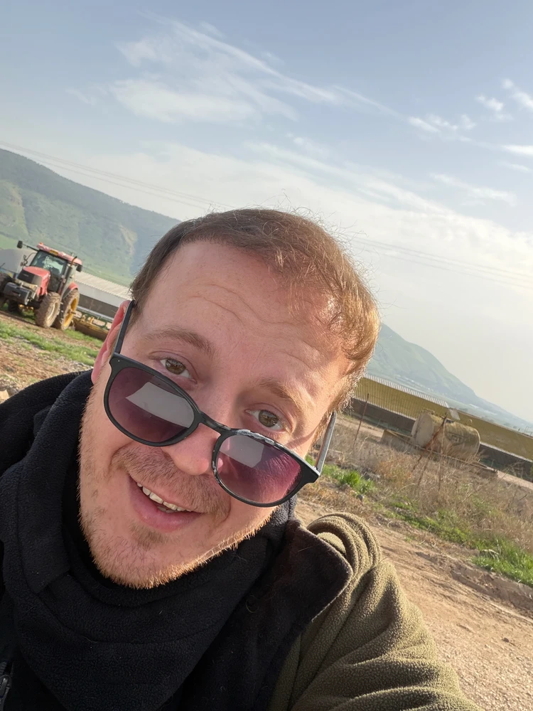 GIF uploaded by Dima Uolin