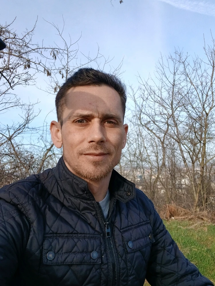 GIF uploaded by Costi