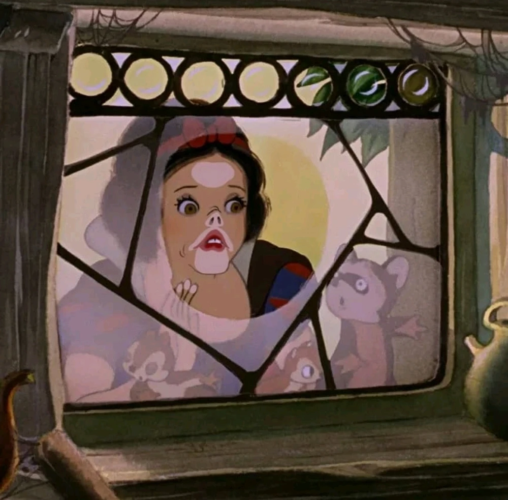 GIF uploaded by Nathalie