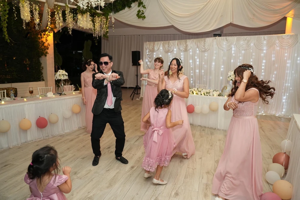 GIF uploaded by Melvin