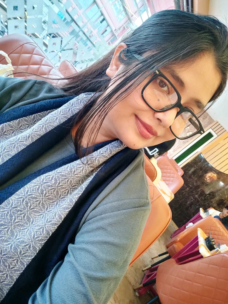 GIF uploaded by Prakriti