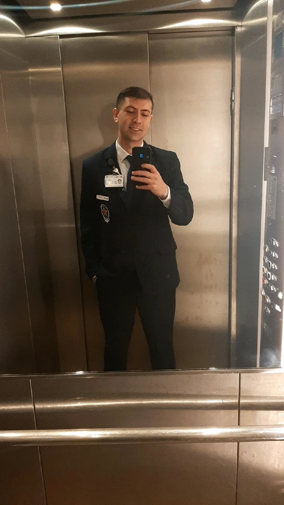 GIF uploaded by Furkan