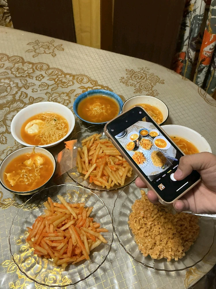 GIF uploaded by Pauline