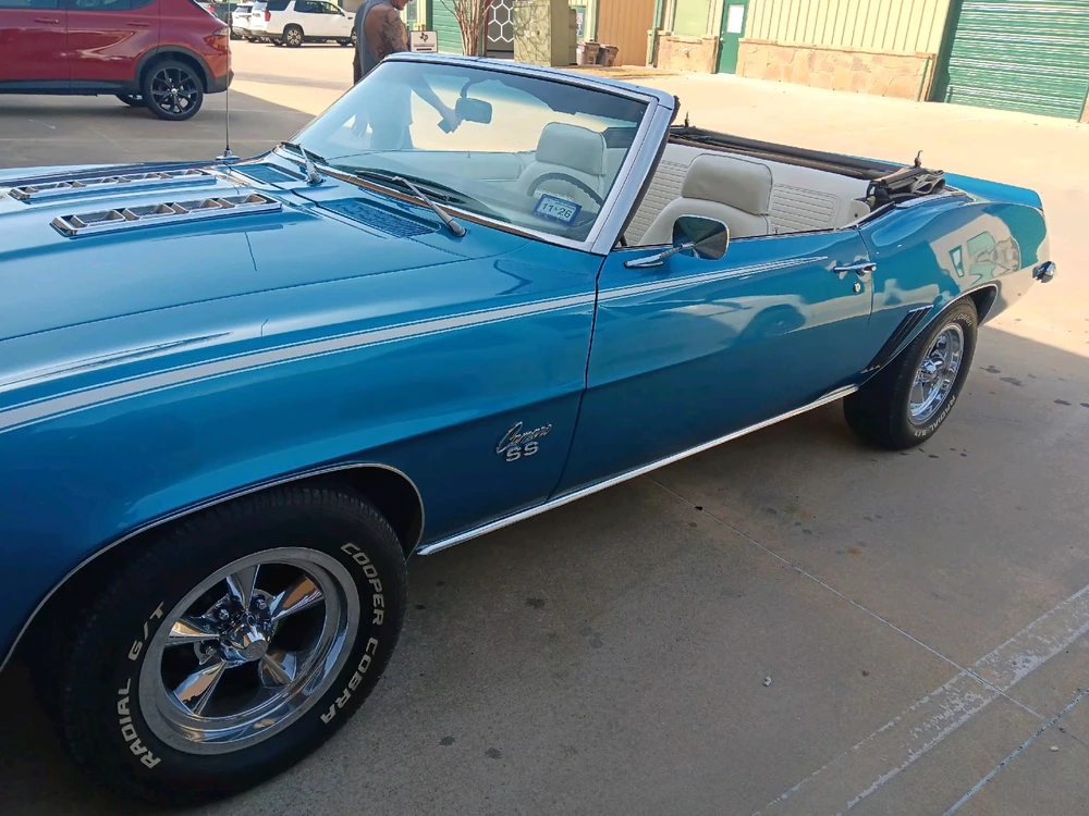 GIF uploaded by SandraC