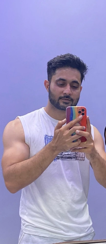 GIF uploaded by Mateen Sikiladha